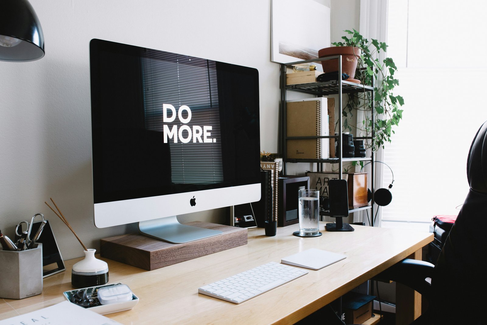 Navigating the Job Market: Strategies for Recent Graduates