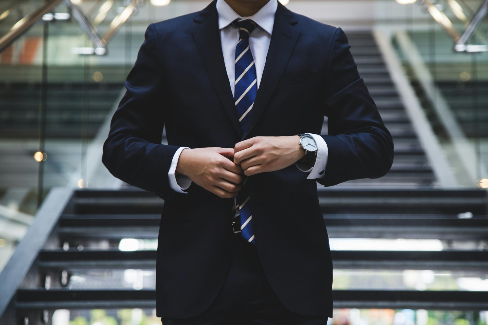 Unlock Your Dream Job: Mastering the Top 10 Resume Writing Tips for Success